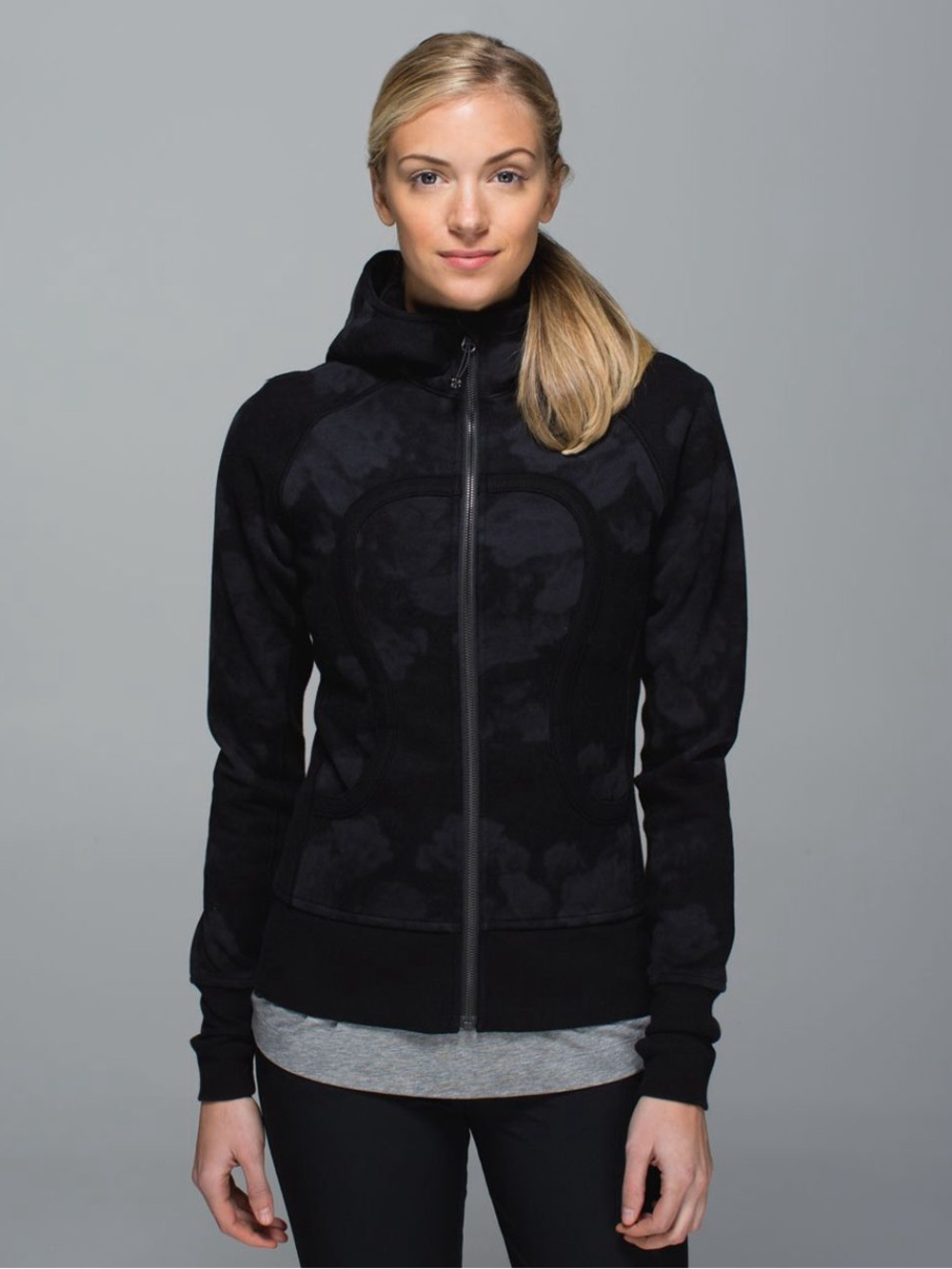 Lululemon Scuba Hoodie II black&grey camo women’s size 6